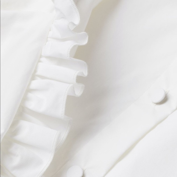 H&M BNWT Voluminous Cotton Button Up Shirt with Ruffled Sleeve Silhouette - Picture 5 of 7